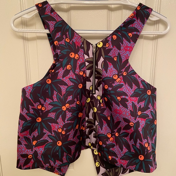 Topshop berries sleeveless crop top - Picture 2 of 3